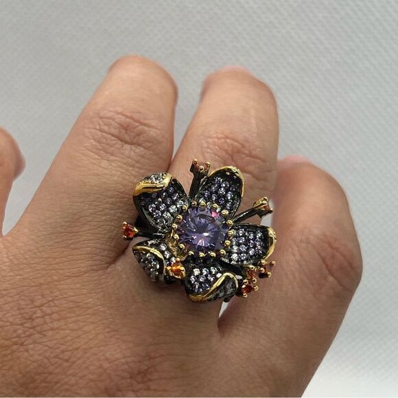 925 Sterling Silver Floral Blossom With Amethyst inspired crystal accent - Picture 8 of 16